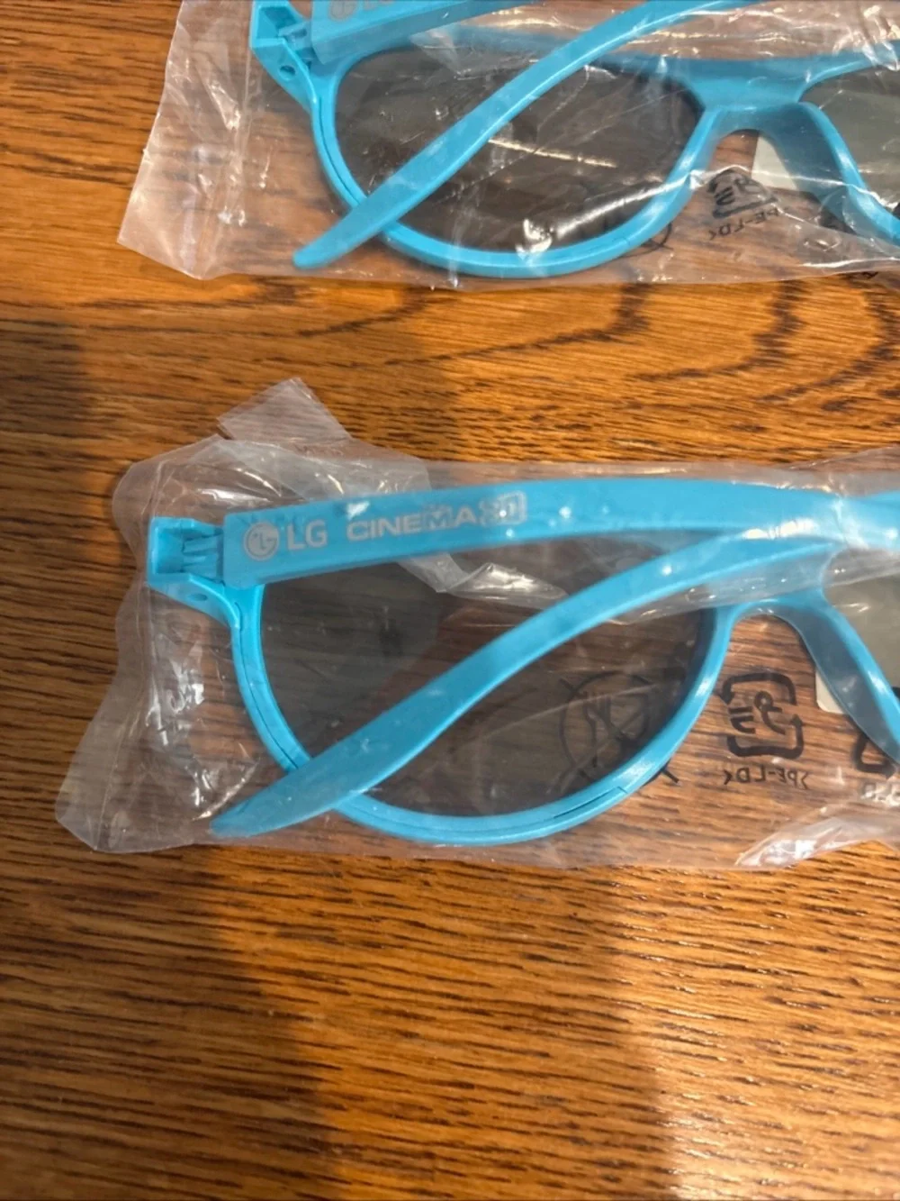 lg cinema 3d glasses ag-f310 Lot Of 2